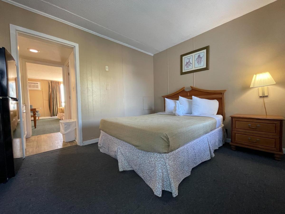 Polynesian Oceanfront Hotel Миртл-Бич Экстерьер фото